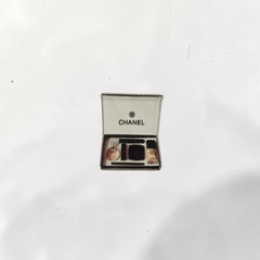Luxury Enamel Metal Brooches Strong 3M Sticker (Chanel No. 5 Perfume Bottle)