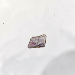 Luxury Enamel Metal Brooches Strong 3M Sticker (Saudi Riyal)