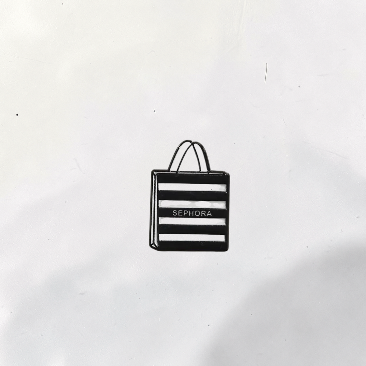 Luxury Enamel Metal Brooches Strong 3M Sticker (Sephora Shopping Bag)